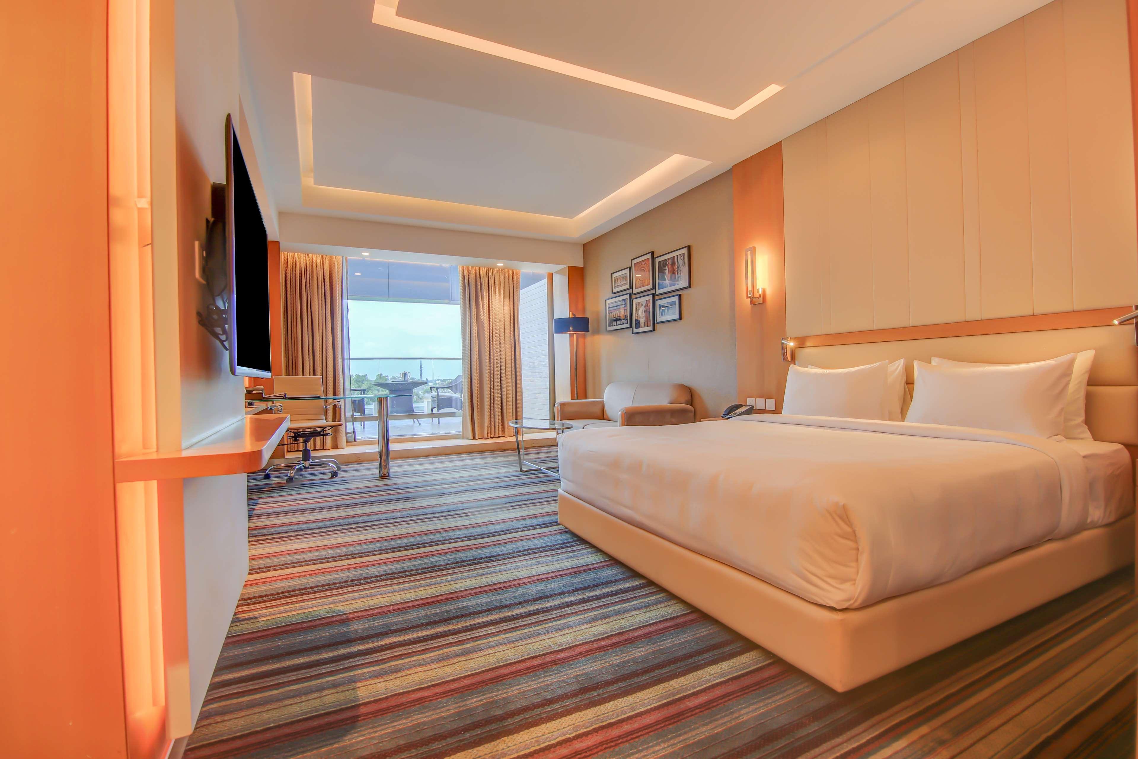 מלון Radisson Blu גורקפור מראה חיצוני תמונה