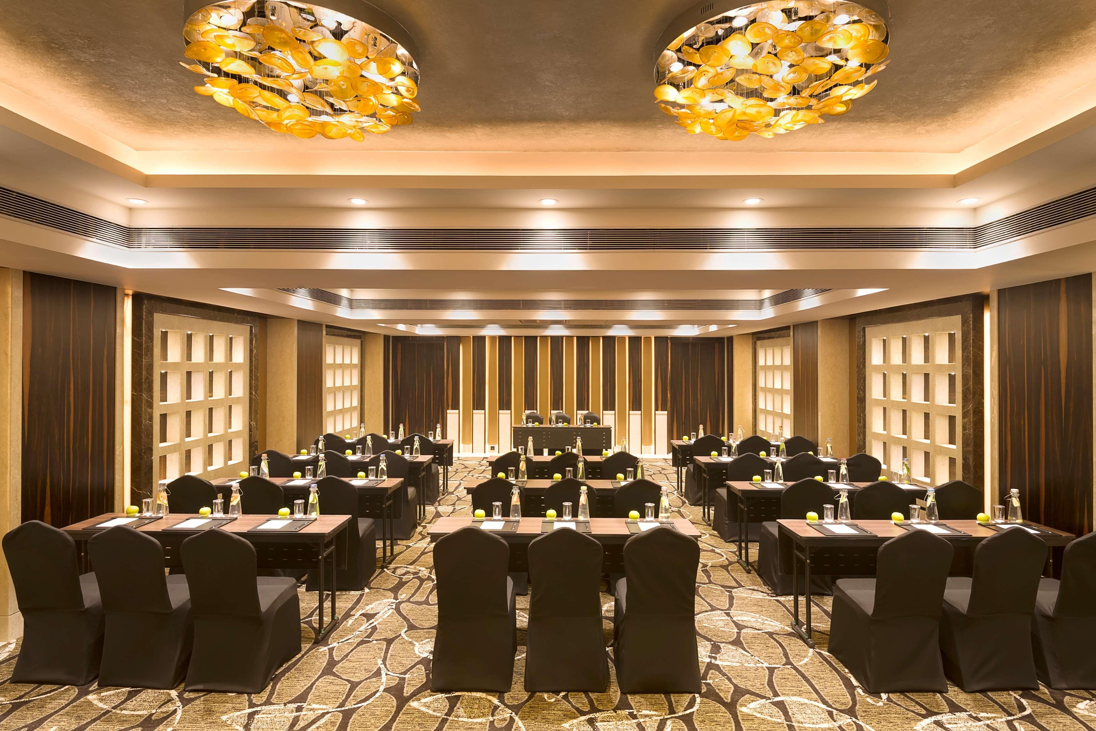 מלון Radisson Blu גורקפור מראה חיצוני תמונה