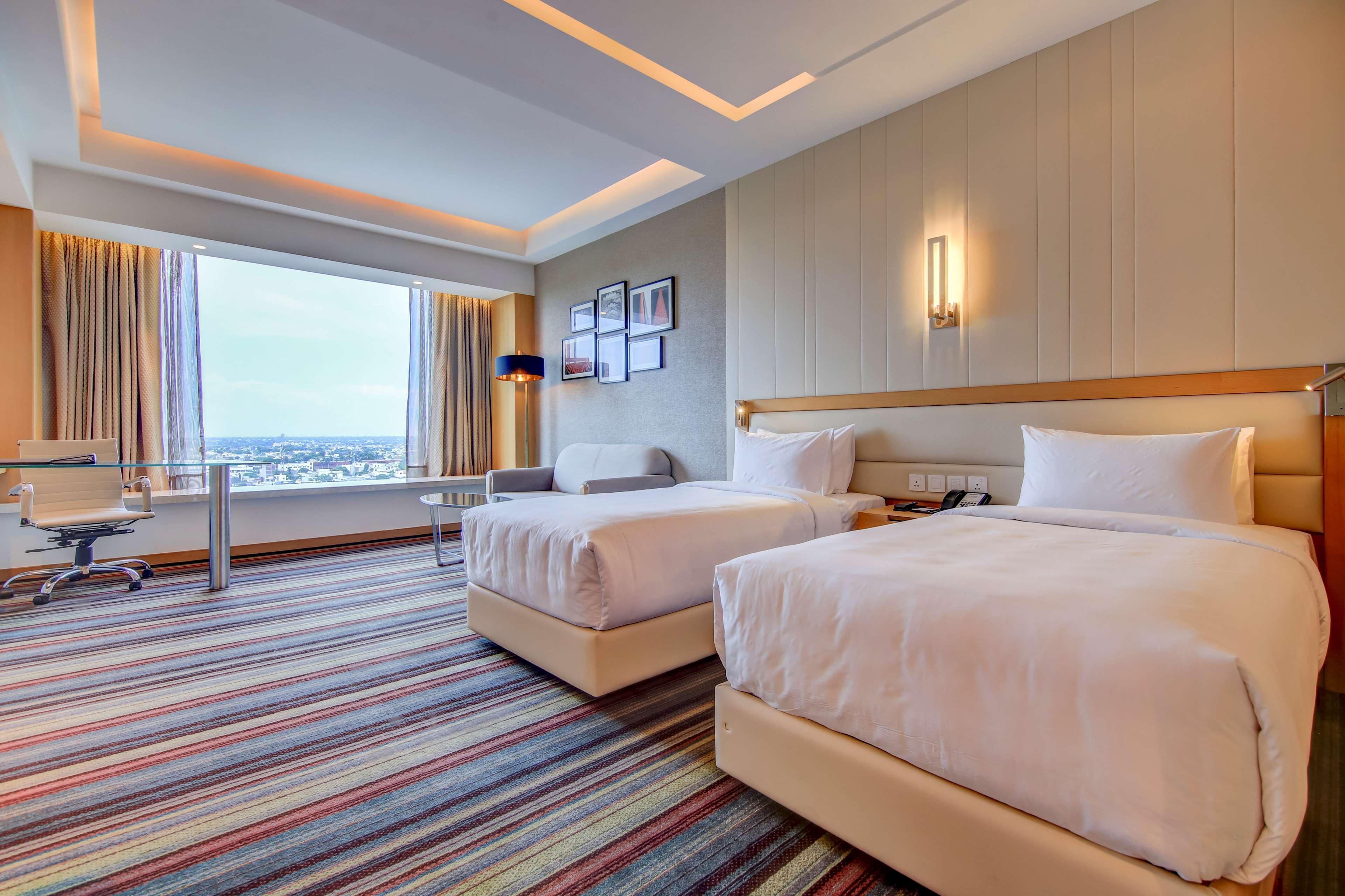 מלון Radisson Blu גורקפור מראה חיצוני תמונה