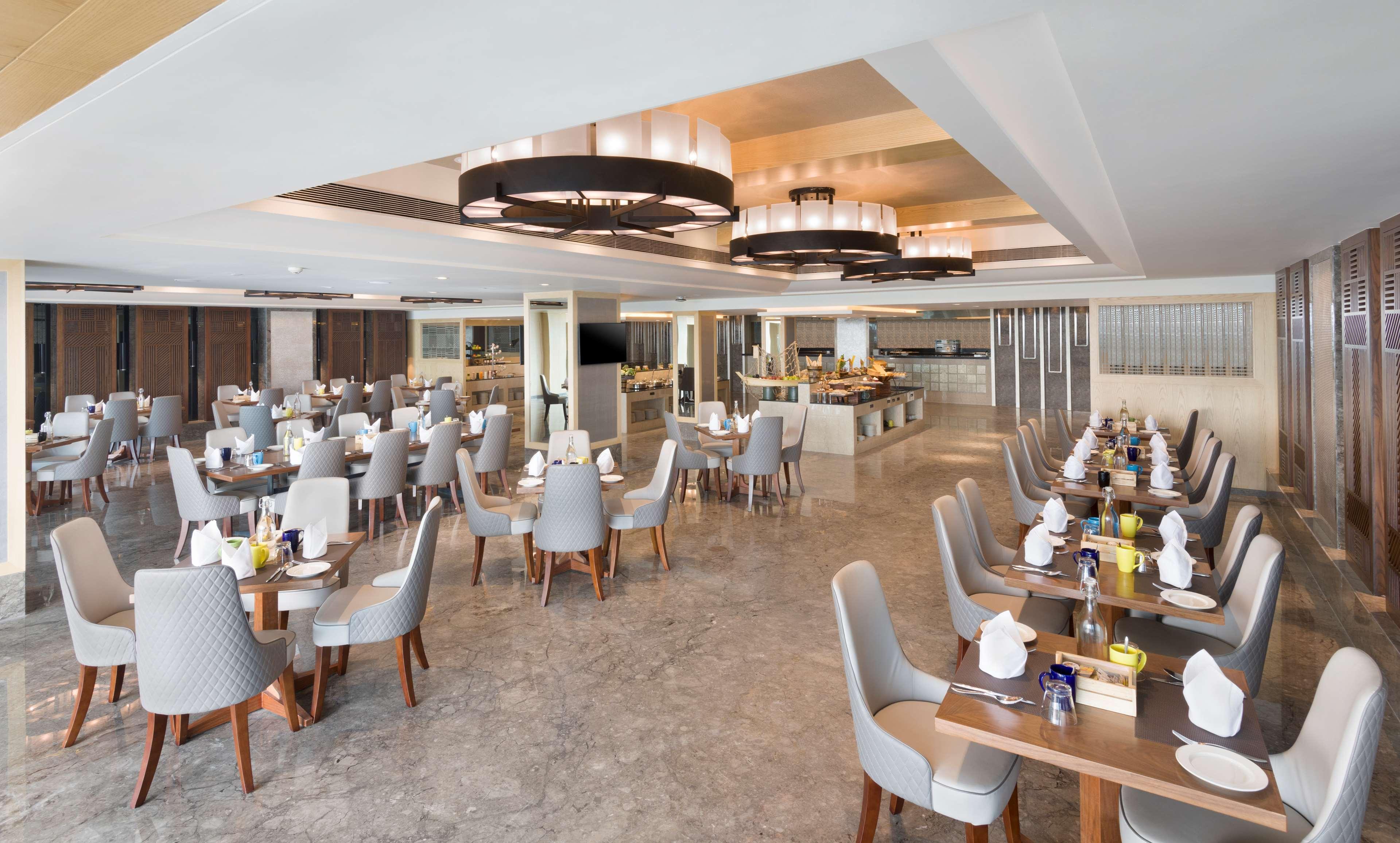 מלון Radisson Blu גורקפור מראה חיצוני תמונה