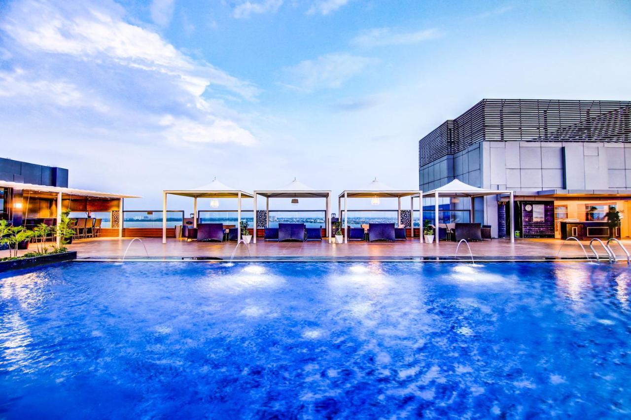 מלון Radisson Blu גורקפור מראה חיצוני תמונה