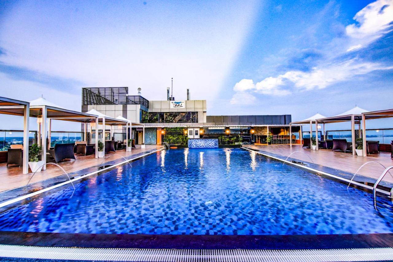 מלון Radisson Blu גורקפור מראה חיצוני תמונה