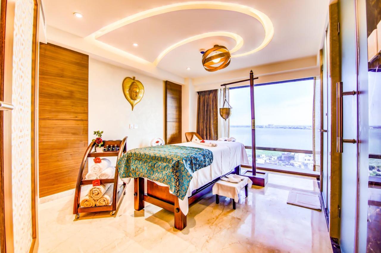 מלון Radisson Blu גורקפור מראה חיצוני תמונה