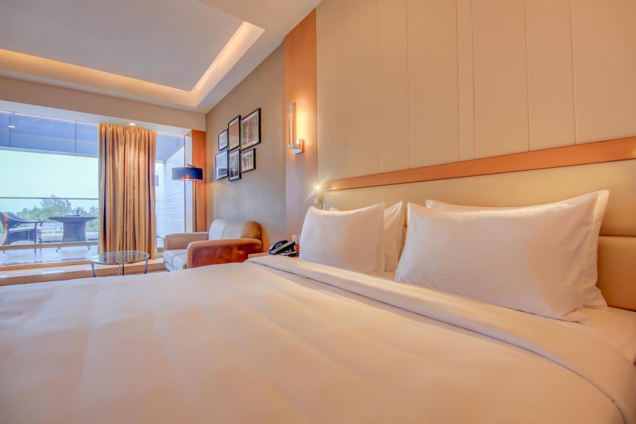 מלון Radisson Blu גורקפור מראה חיצוני תמונה