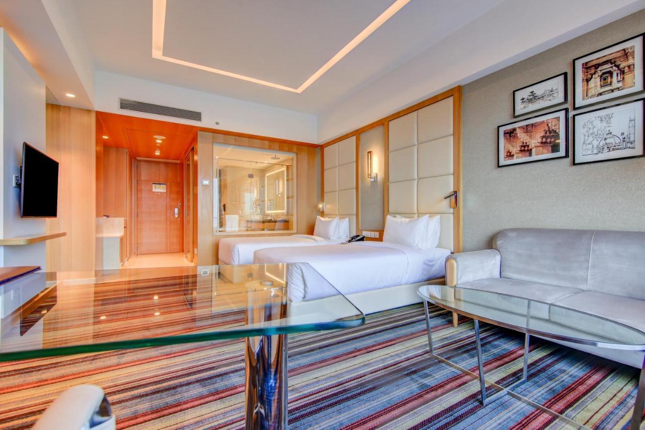 מלון Radisson Blu גורקפור מראה חיצוני תמונה