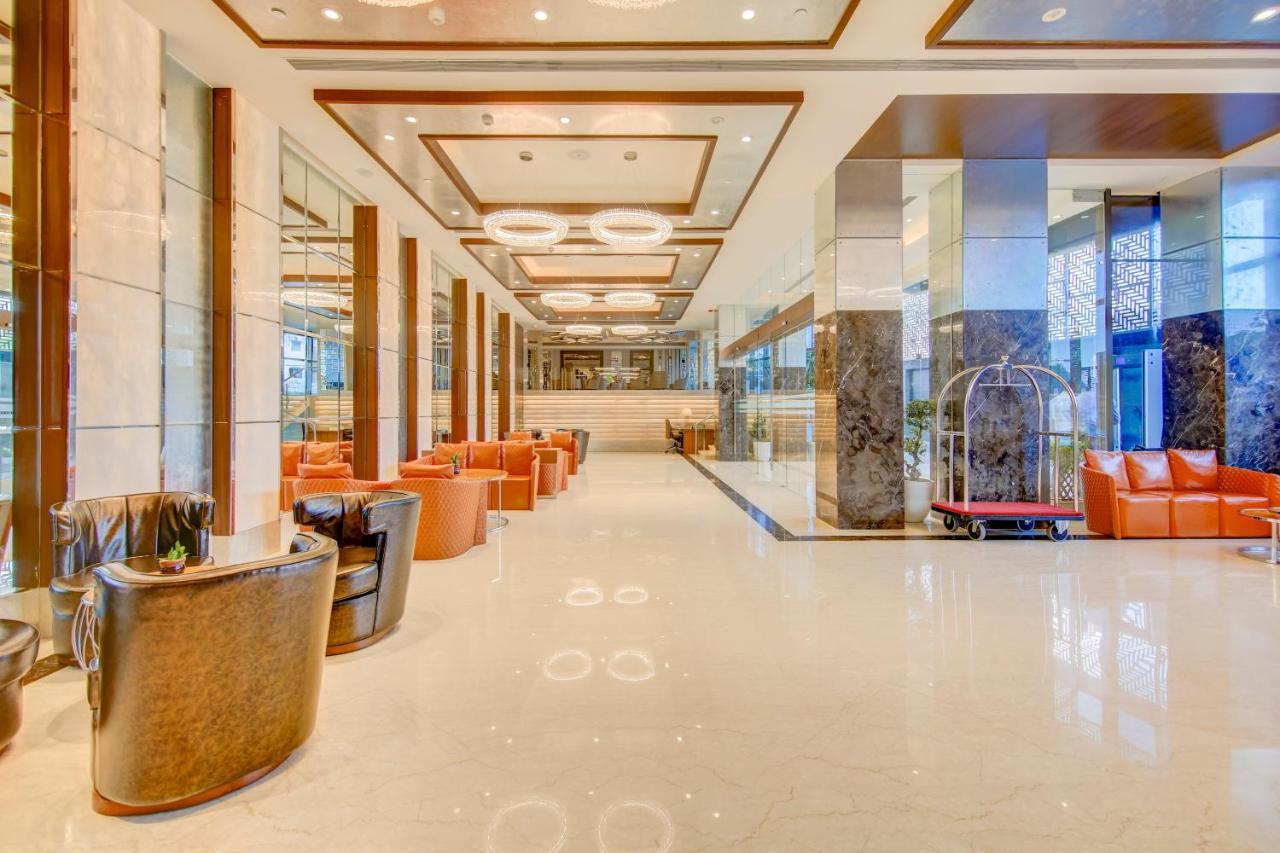 מלון Radisson Blu גורקפור מראה חיצוני תמונה